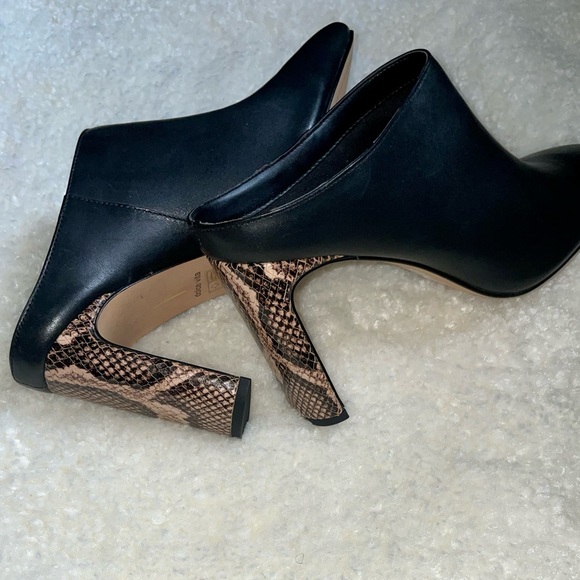 Dolce Vita Black Snake embossed heel Leather Mules - Picture 4 of 15